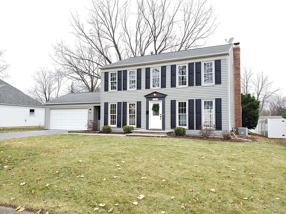 1st image of 382 Hillside Dr