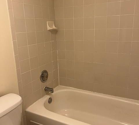 5th image of 1308 W 10th Ave #301W