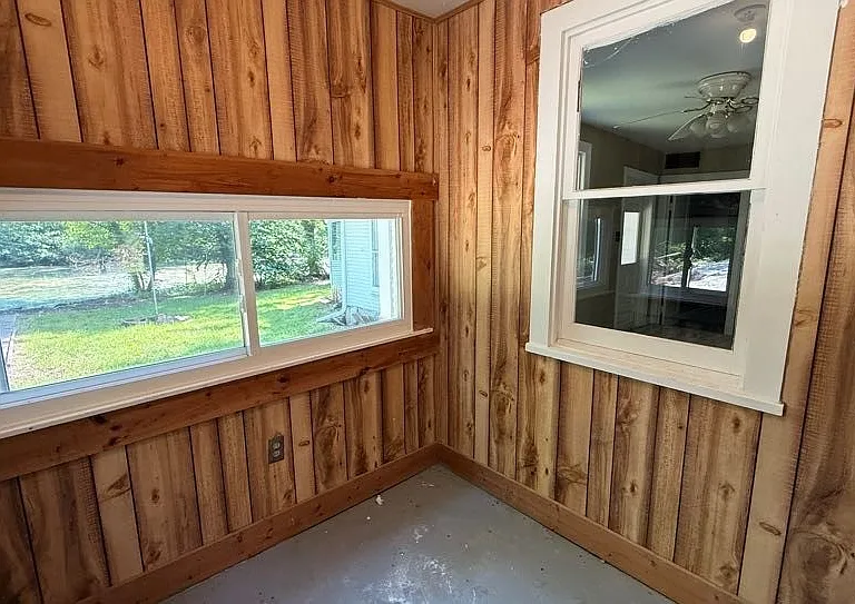 629 Portage Lakes Dr — Photo 8