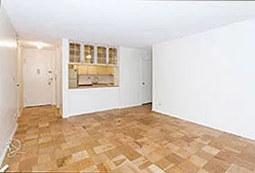 Rented by Jeff Weisbord Real Estate
