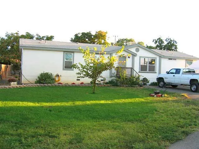 2428 Tiptoe Ln photo 1