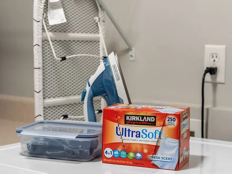 Laundry Room Cabinet