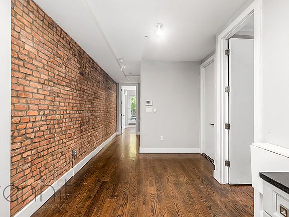 3rd image of 810 Saint Johns Pl #2L