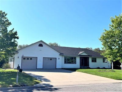407 Morning View Rd, Sauk Centre, MN, 56378