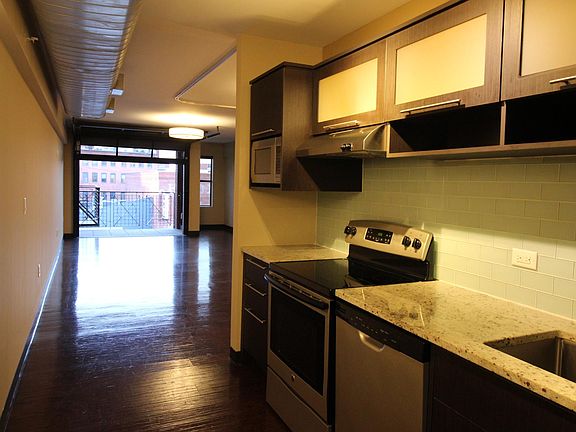 4th image of 335 N 8th St APT 409