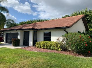 141 Saint James Way, Naples, FL 34104