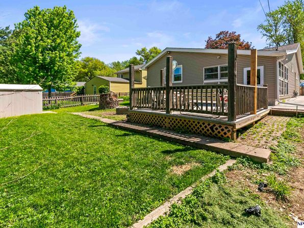 3108 S 73rd St, Omaha, NE 68124