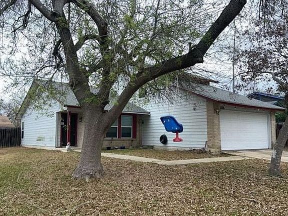 3rd image of 10018 Crescent Rdg