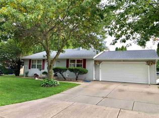 1601 E Moon Beam Trl, Appleton, WI 54915