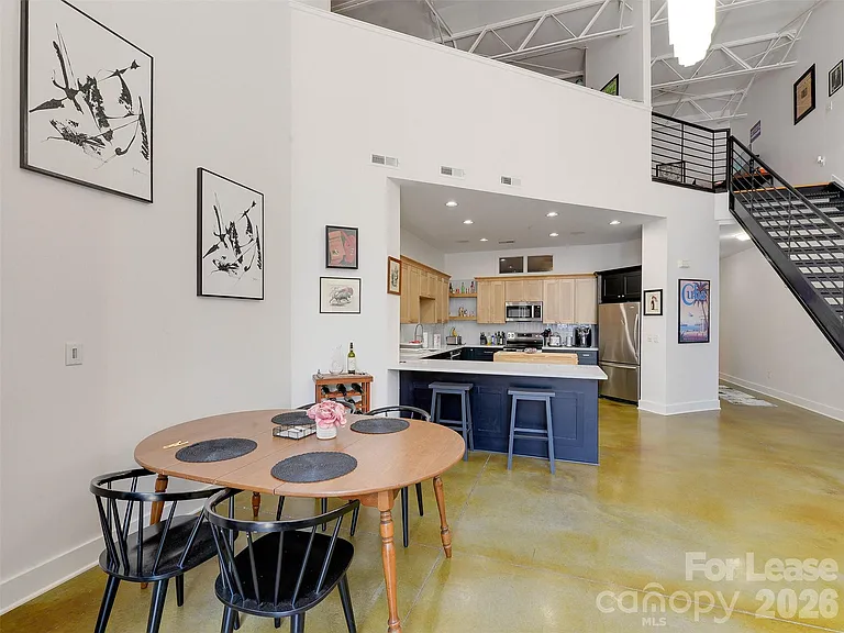 909 Westmere Ave — Photo 11