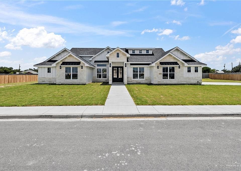 1st image of 689 Gena Ln