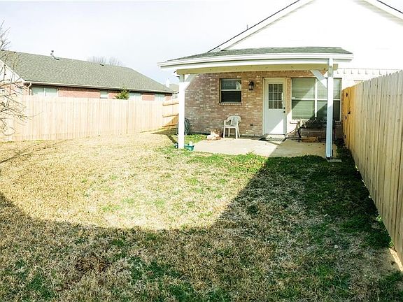 5th image of 2018 Topaz Dr