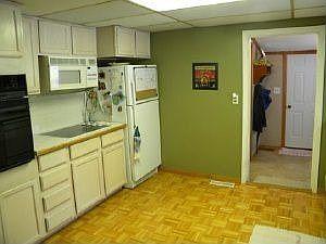 2nd image of 609 21st St