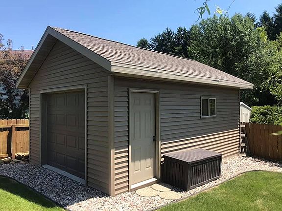Shed (size of 1 car garage)
