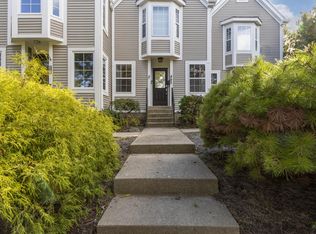 493 W 3rd Ave, Columbus, OH 43201