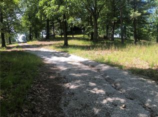 Viewpoint Dr #B, Eureka Springs, AR 72631