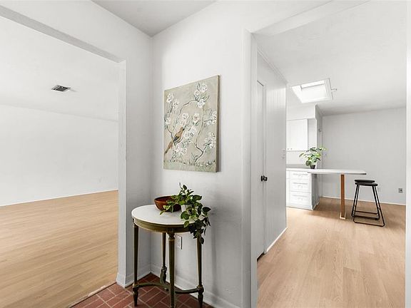 3rd image of 2413 NW 63RD TERRACE