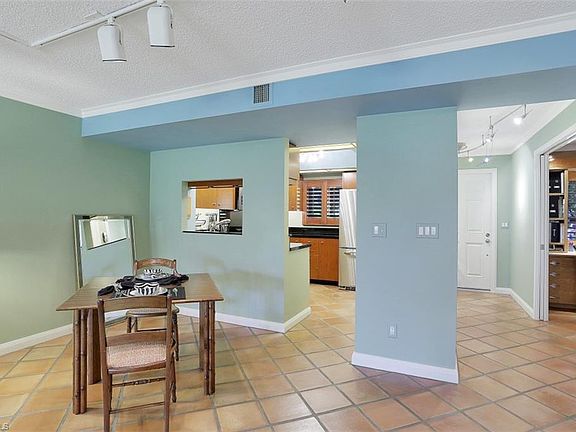 3rd image of 1620 Spoonbill Ln #1620