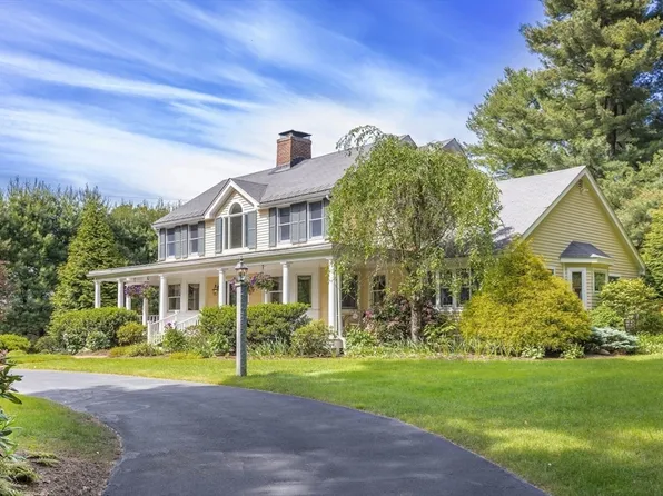 30 Pleasant St, Natick, MA 01760