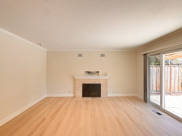 4668 Calle De Farrar — Photo 7