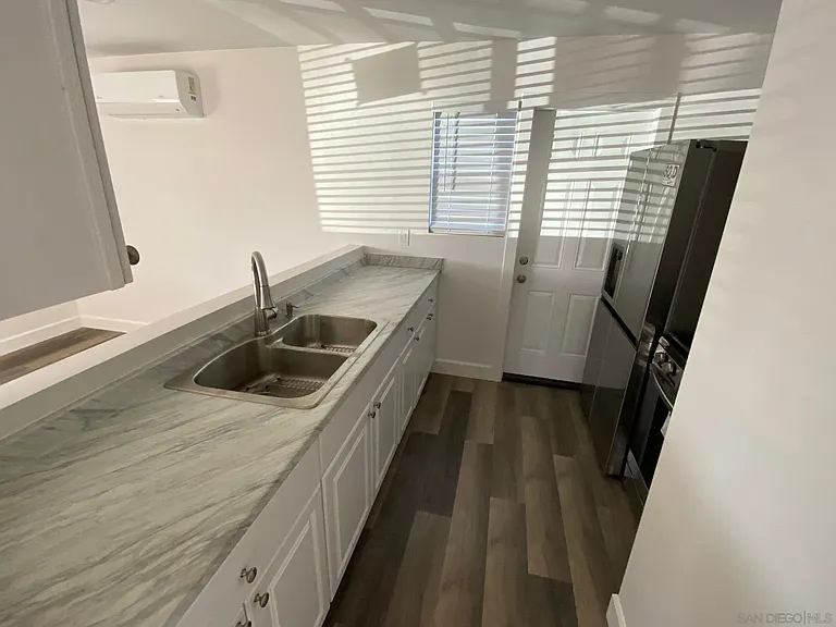 721 Duval St — Photo 11