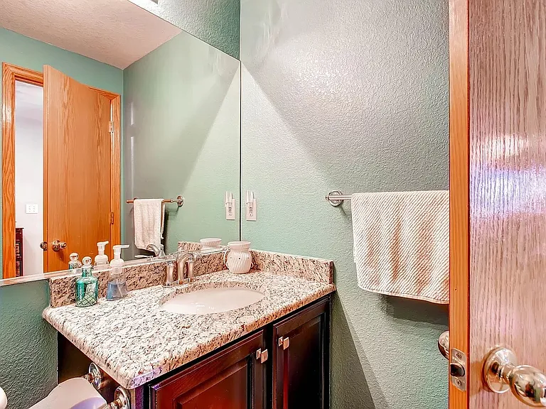 14753 Vine St — Photo 10