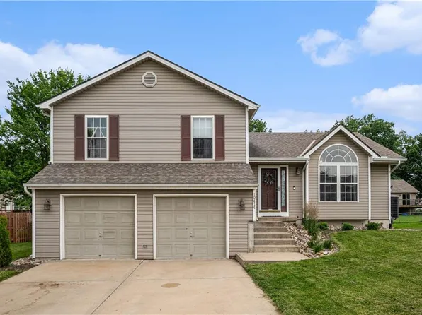 10414 N Tracy Ave, Kansas City, MO 64155