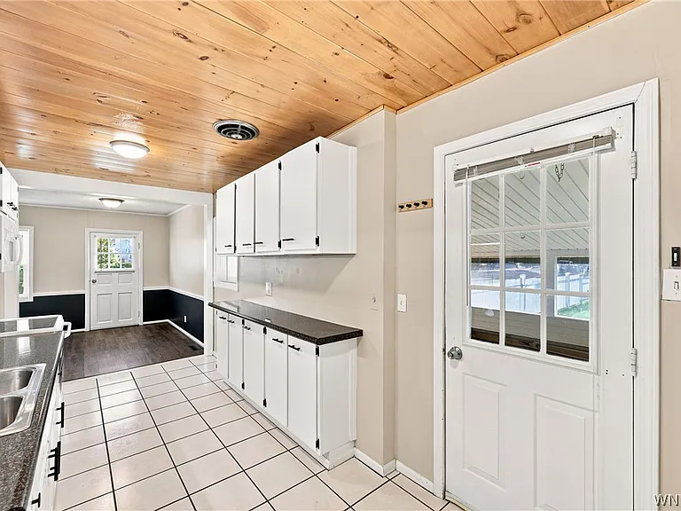 533 Euclid Ave — Photo 5