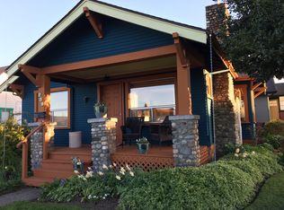238 W 6th St, Port Angeles, WA