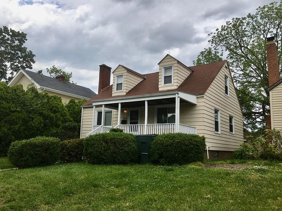 1st image of 1818 Robert St