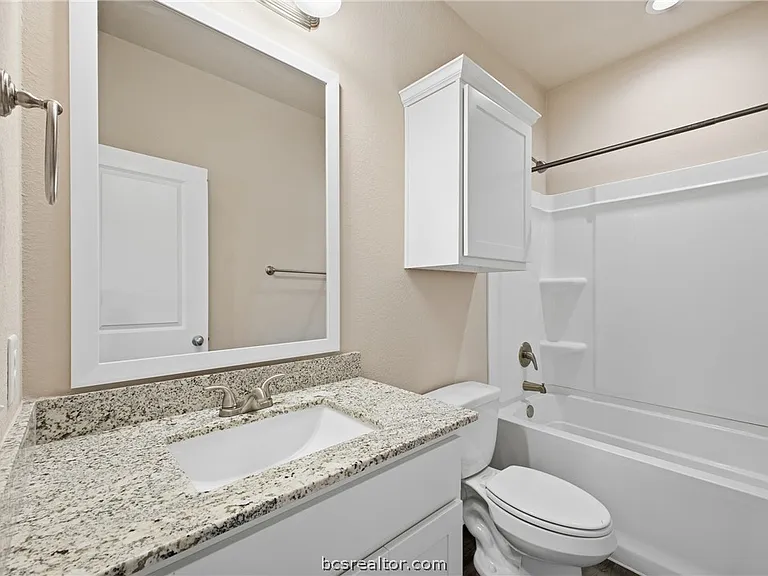 536 Momma Bear Dr — Photo 23