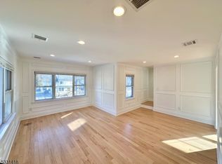 46 Brookfield Rd FLOOR 2, Montclair, NJ 07043