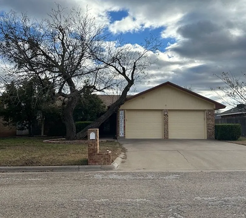1549 Sir Thopas Ct