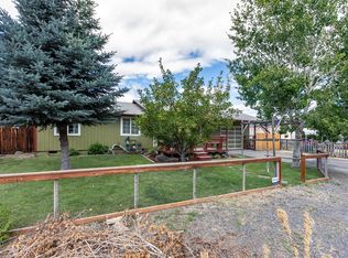 2329 SW 24th St, Redmond, OR 97756