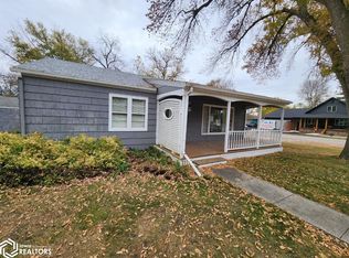 406 5th St, Burt, IA 50522