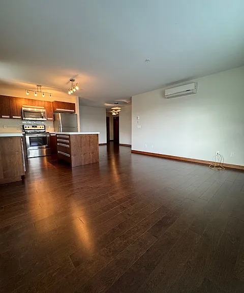 120 Phelps Way #B — Photo 6