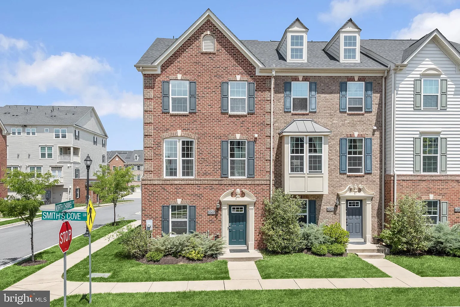 5300 Smiths Cove Ln photo 1