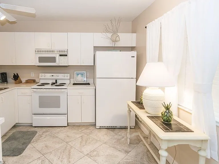 1787 Reuven Cir #1001 — Photo 8