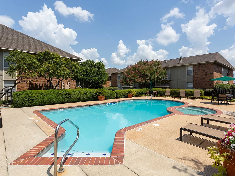 Greenacres Village