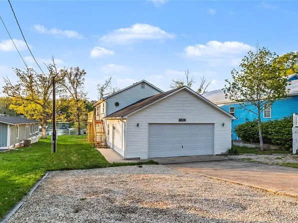 1938 Lakeshore Dr, Cuba, MO 65453