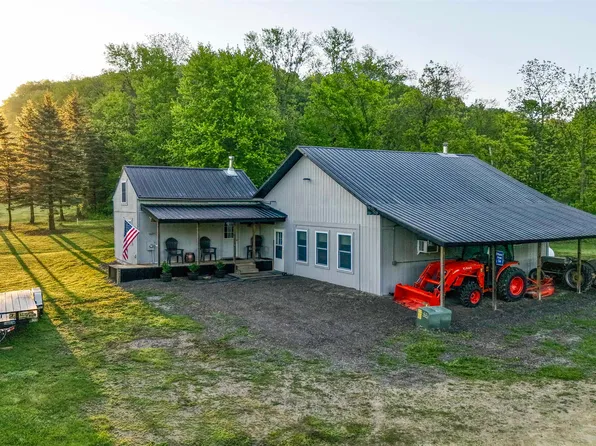 W15655 Company Rd, Taylor, WI 54659