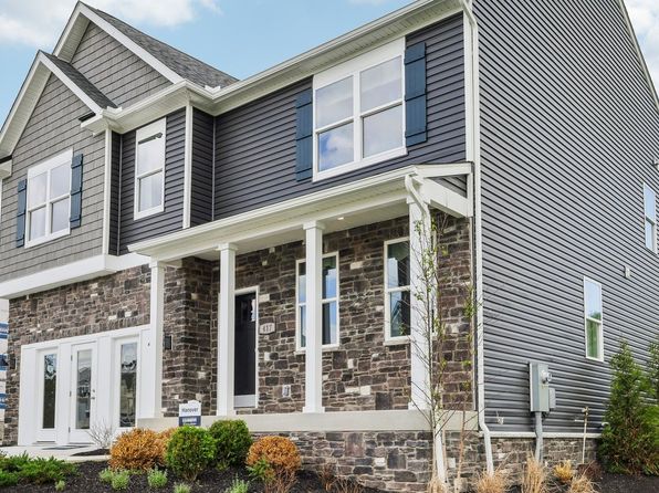 370 Lexington Cir, Bridgeport, WV 26330