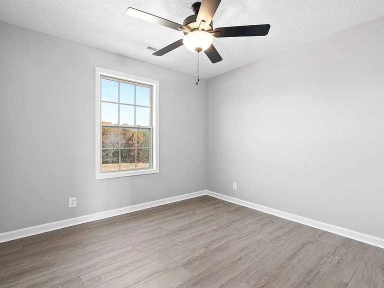 829 Southside Rd — Photo 21