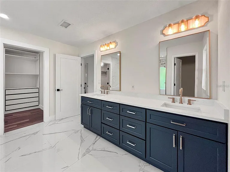 1368 Hibiscus Ave — Photo 25
