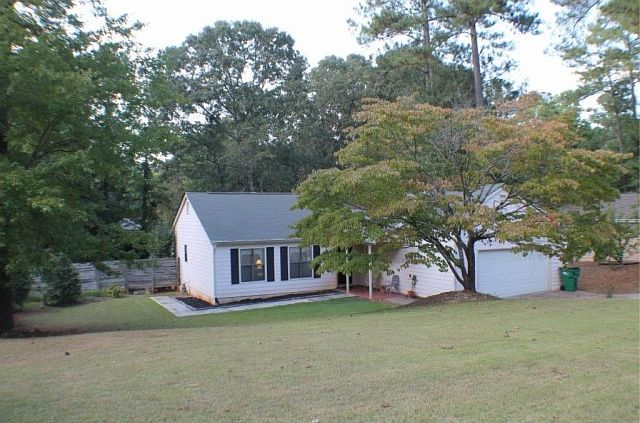 1st image of 512 River Pl
