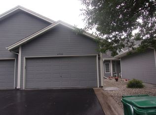 2703 River Hills Dr S, Burnsville, MN 55337