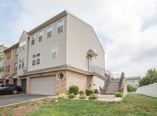 2536 Penns Ridge Blvd, Easton, PA 18040