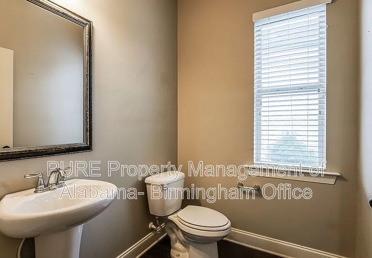 220 Chelsea Station Dr — Photo 17