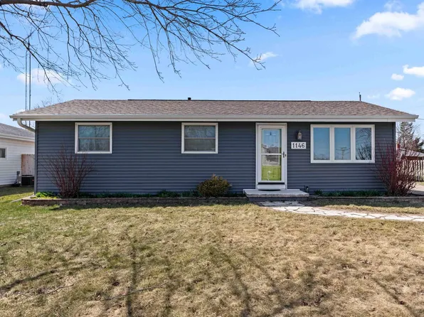1146 Redwood Ln, Menasha, WI 54952