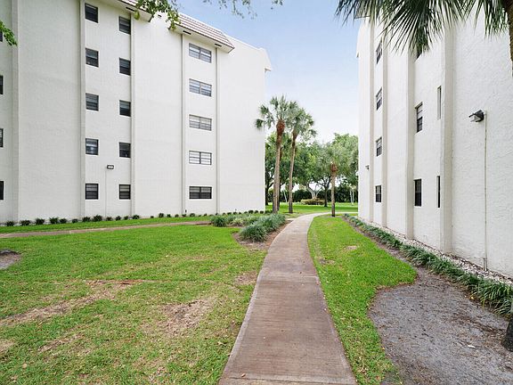 3rd image of 9220 SW 14th Street #3503